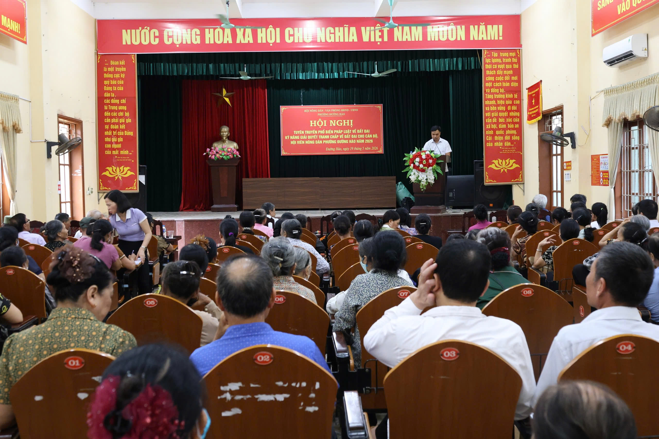 Hội nghị tuyên truyền phổ biến pháp luật về đất đai kỹ cho cán bộ, hội viên nông dân phường Đường Hào