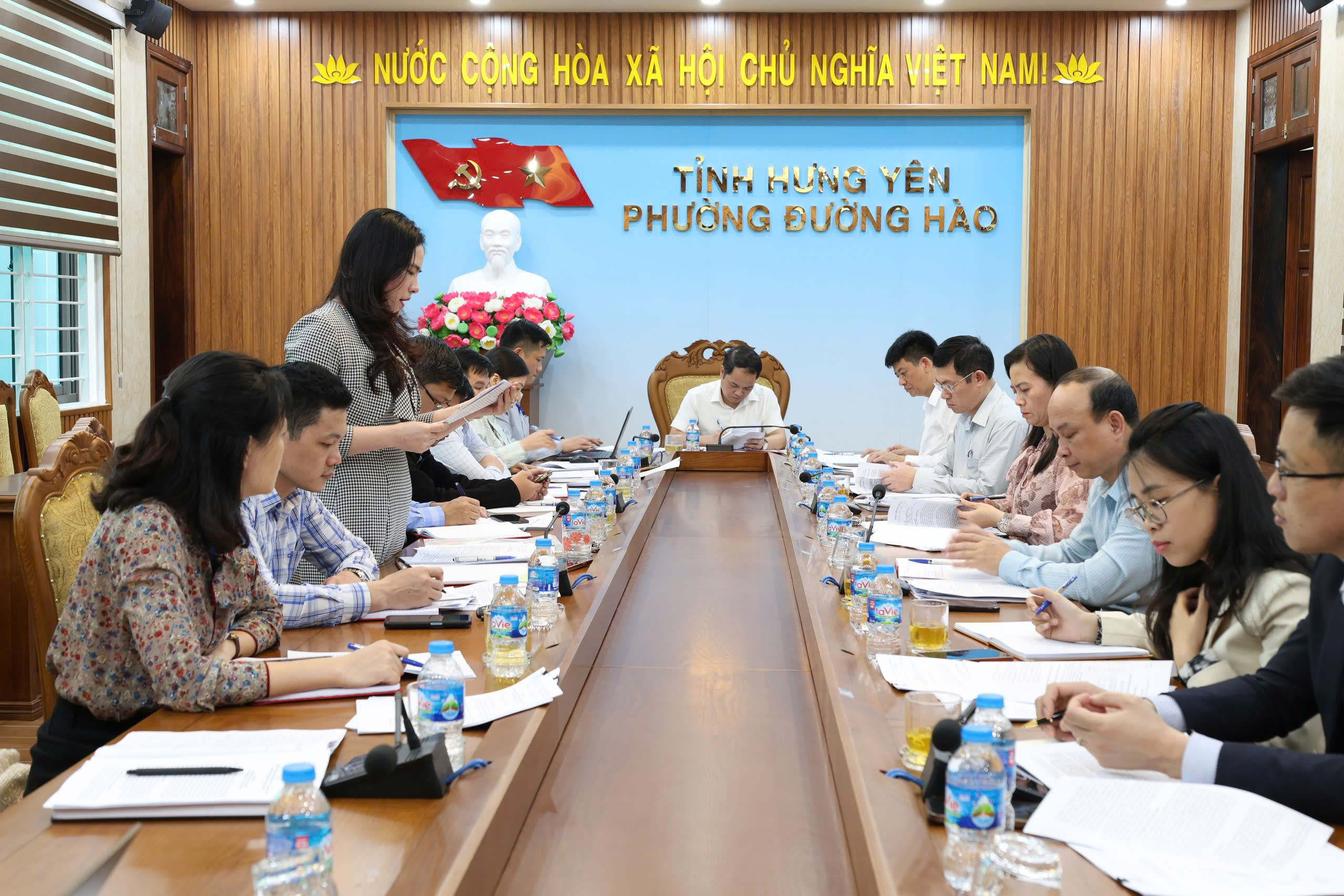 UBND phường Đường Hào tổ chức hội nghị giao ban, triển khai nhiều nội dung quan trọng cho giai đoạn 2025 – 2030