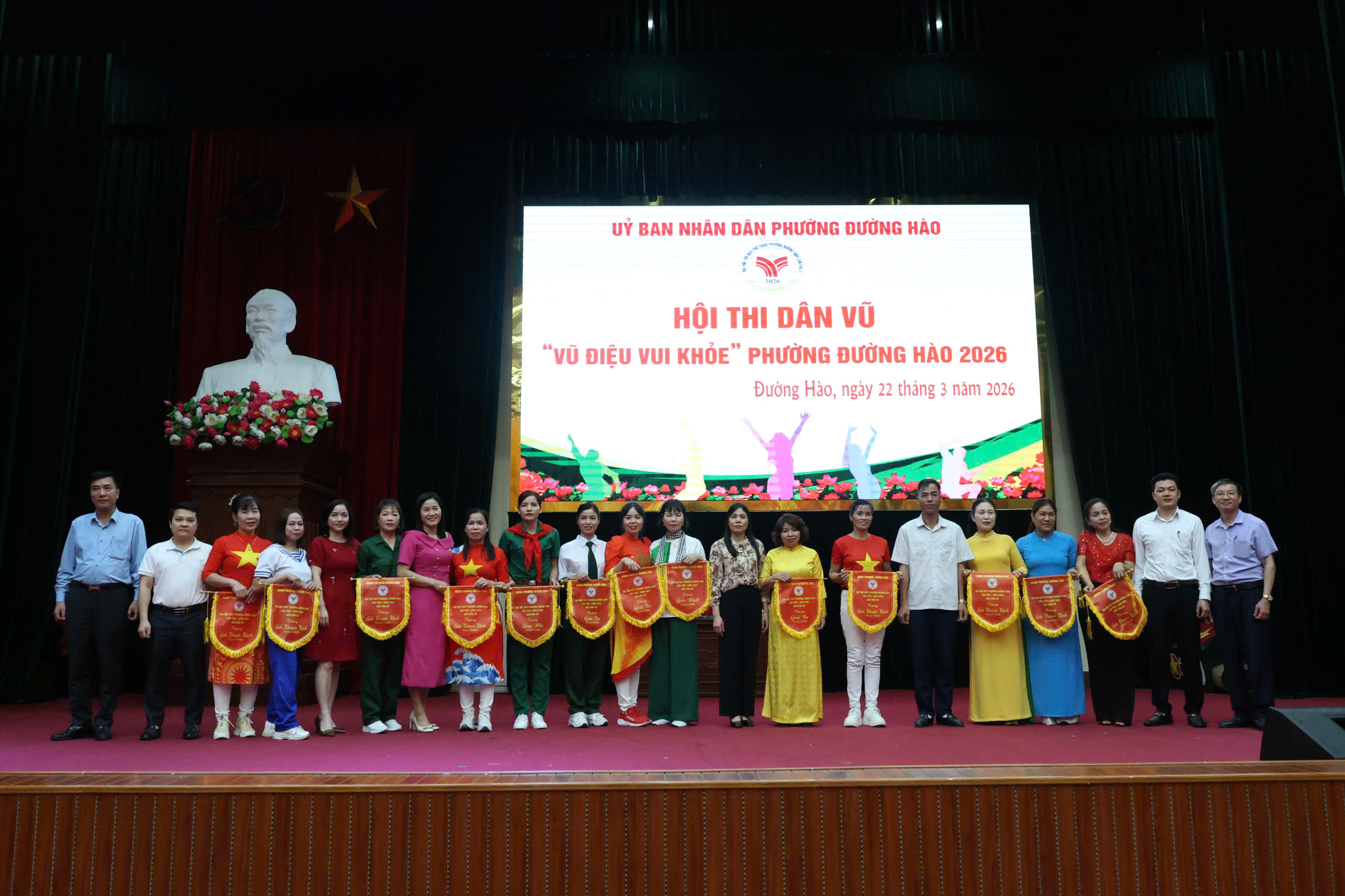 Sôi nổi Hội thi dân vũ “Vũ điệu vui khỏe” phường Đường Hào năm 2026